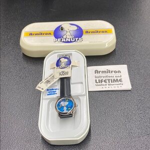Vintage Armitron Peanuts Snoopy & Woodstock Watch